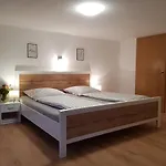 Gaestehaus Am Burgberg Appartamento Lichtenberg (Bavaria)