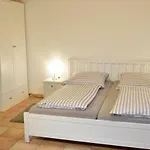 Gaestehaus Am Burgberg Appartamento *