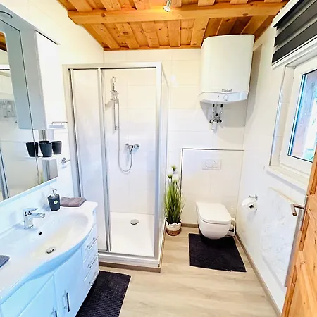 Gaestehaus Am Burgberg Apartmán *